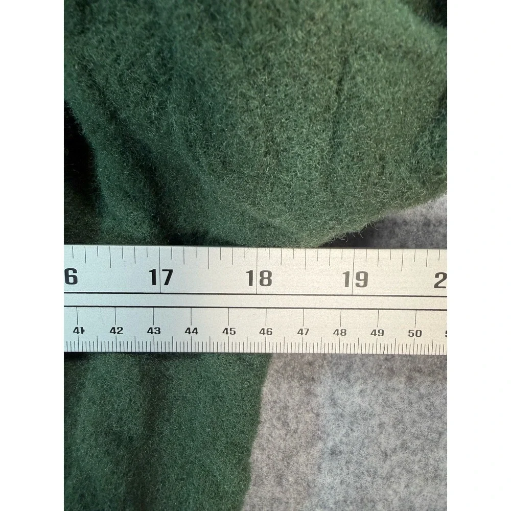 Threaded Leaf Womens Green Cable Knit Varsity Cropped Cardigan Gold Buttons M